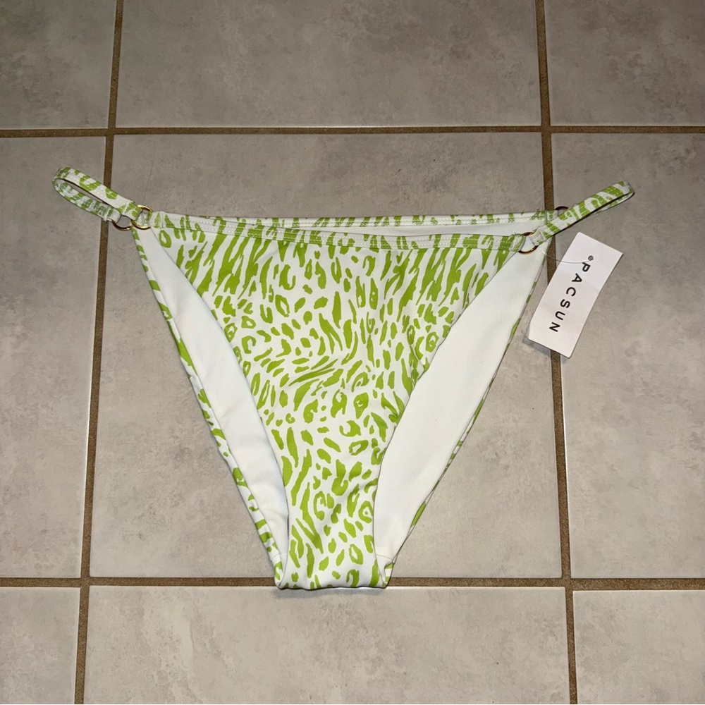NWT $25 LA Hearts By Pacsun Cheetah Printed Cheeky String Bikini Bottom L